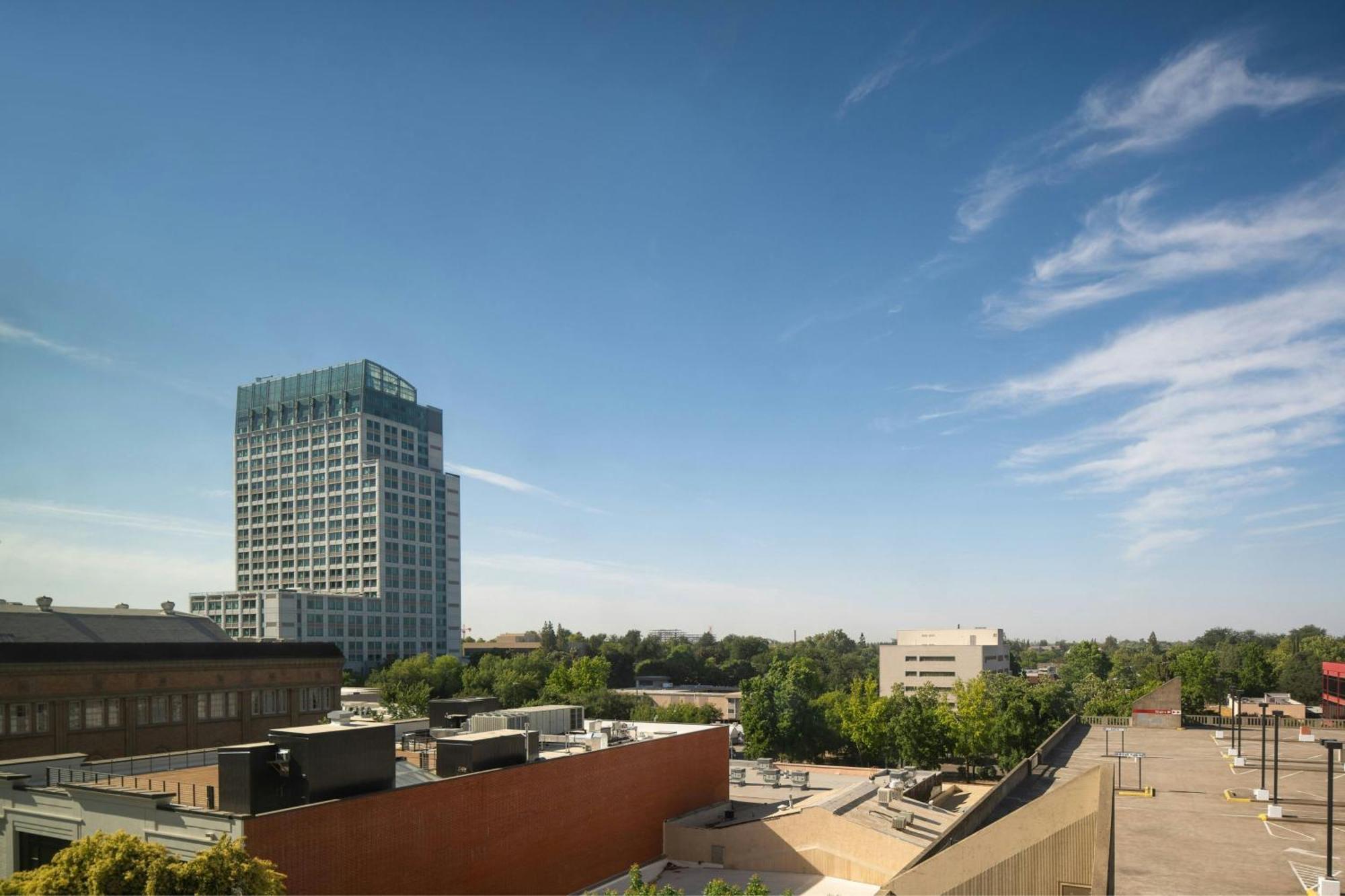 Guest room, 2 Double, City view, Low floor