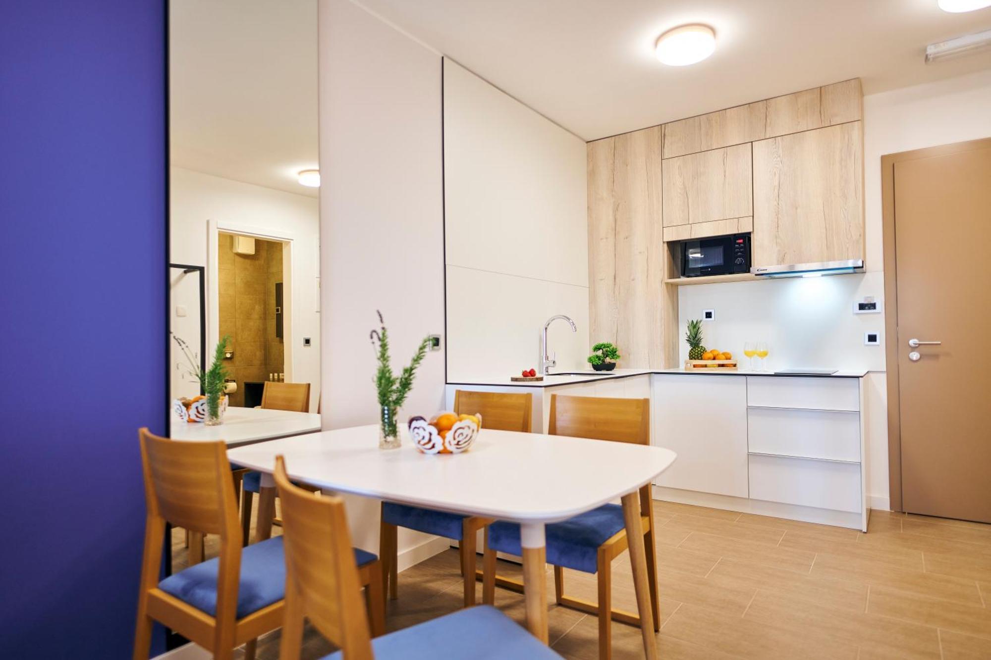 Appartement met 1 Slaapkamer en een Balkon