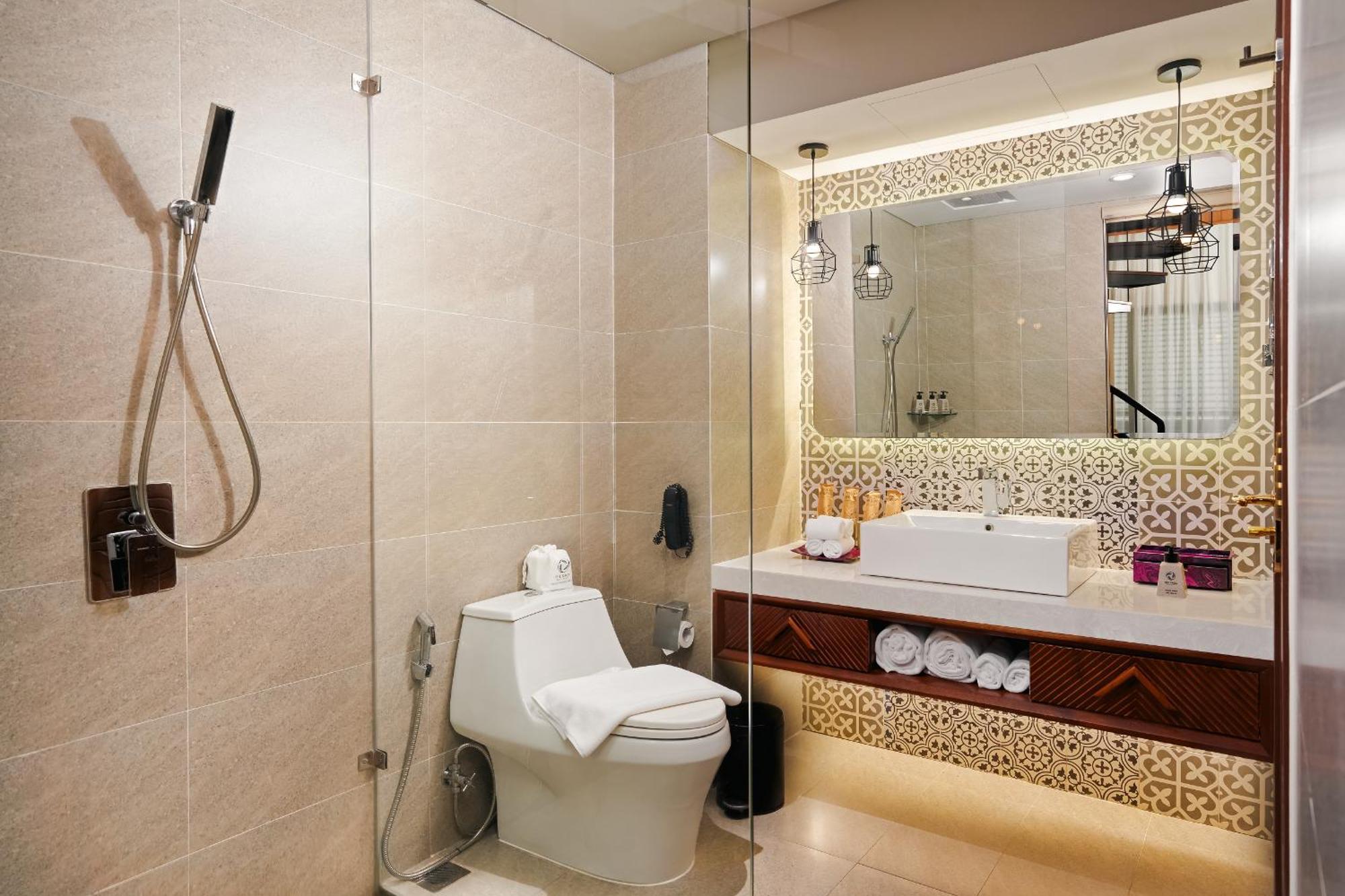 Superior Twin Room - Complimentary Daily Minibar