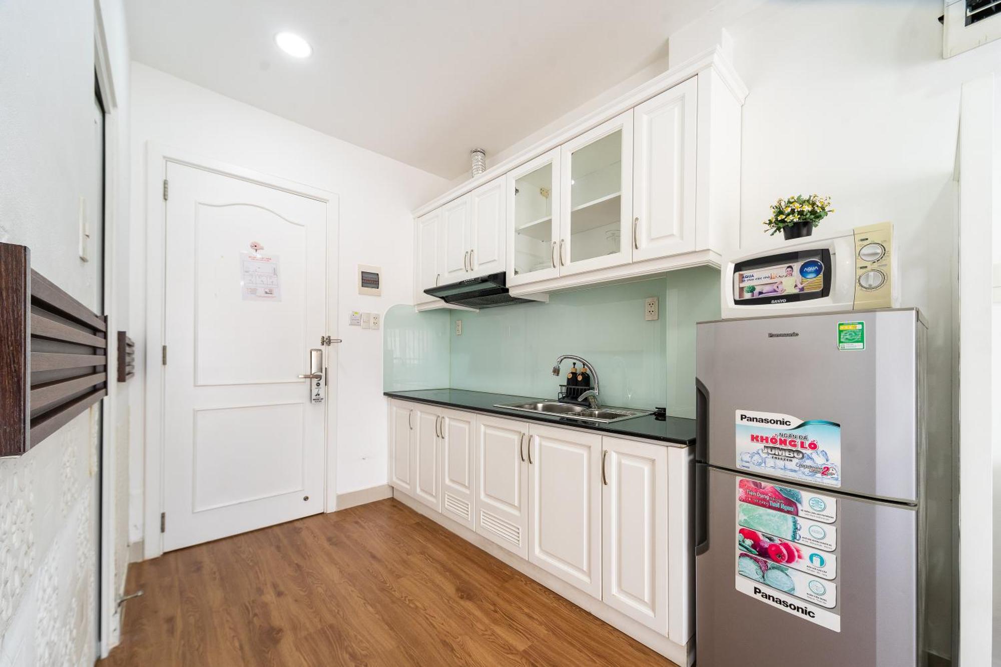 Deluxe Apartment with Balcony