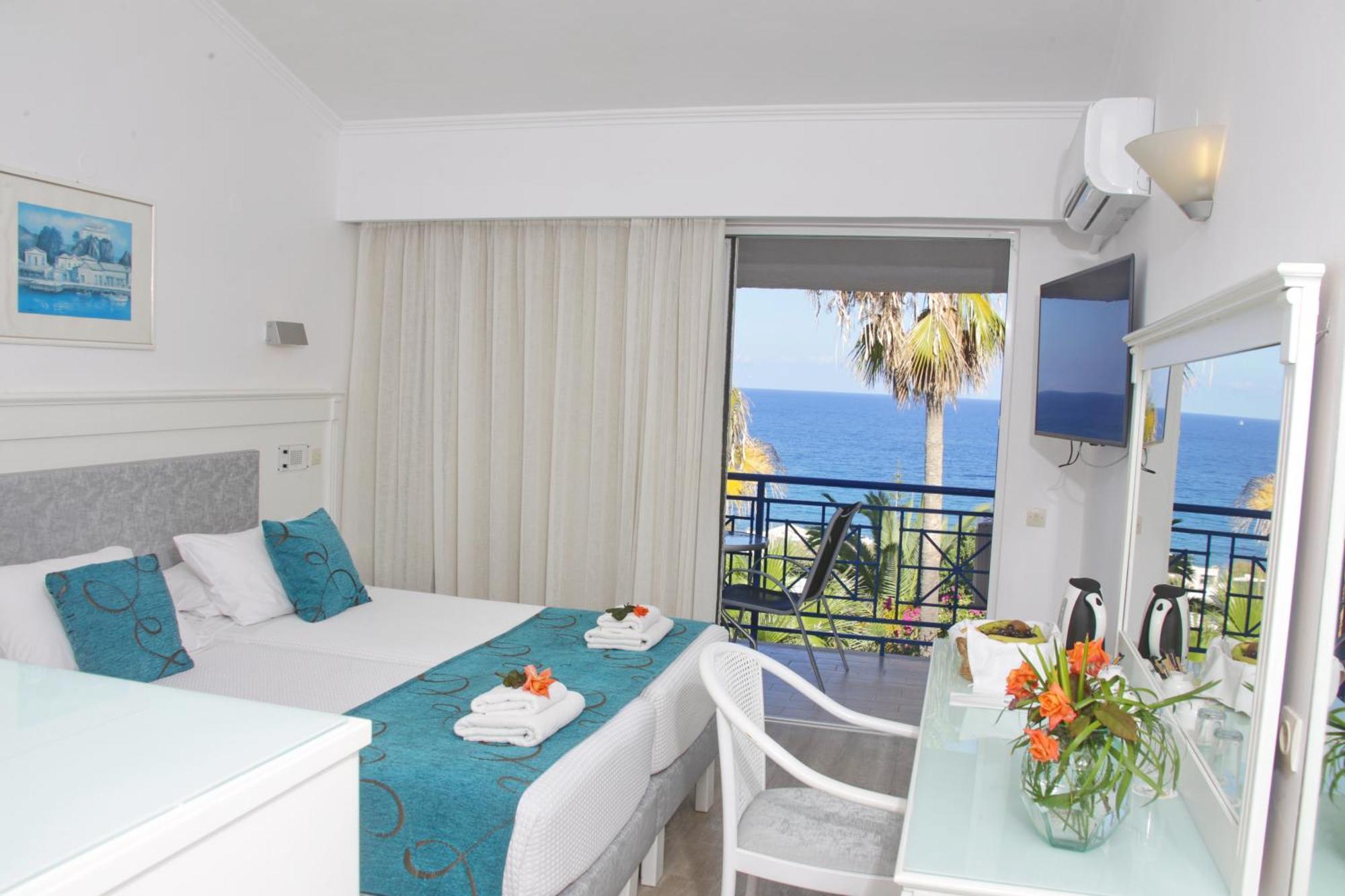 Chambre Double ou Lits Jumeaux Supérieure - Vue sur Mer