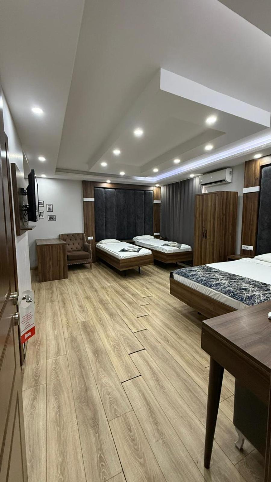 Comfort Quadruple Room