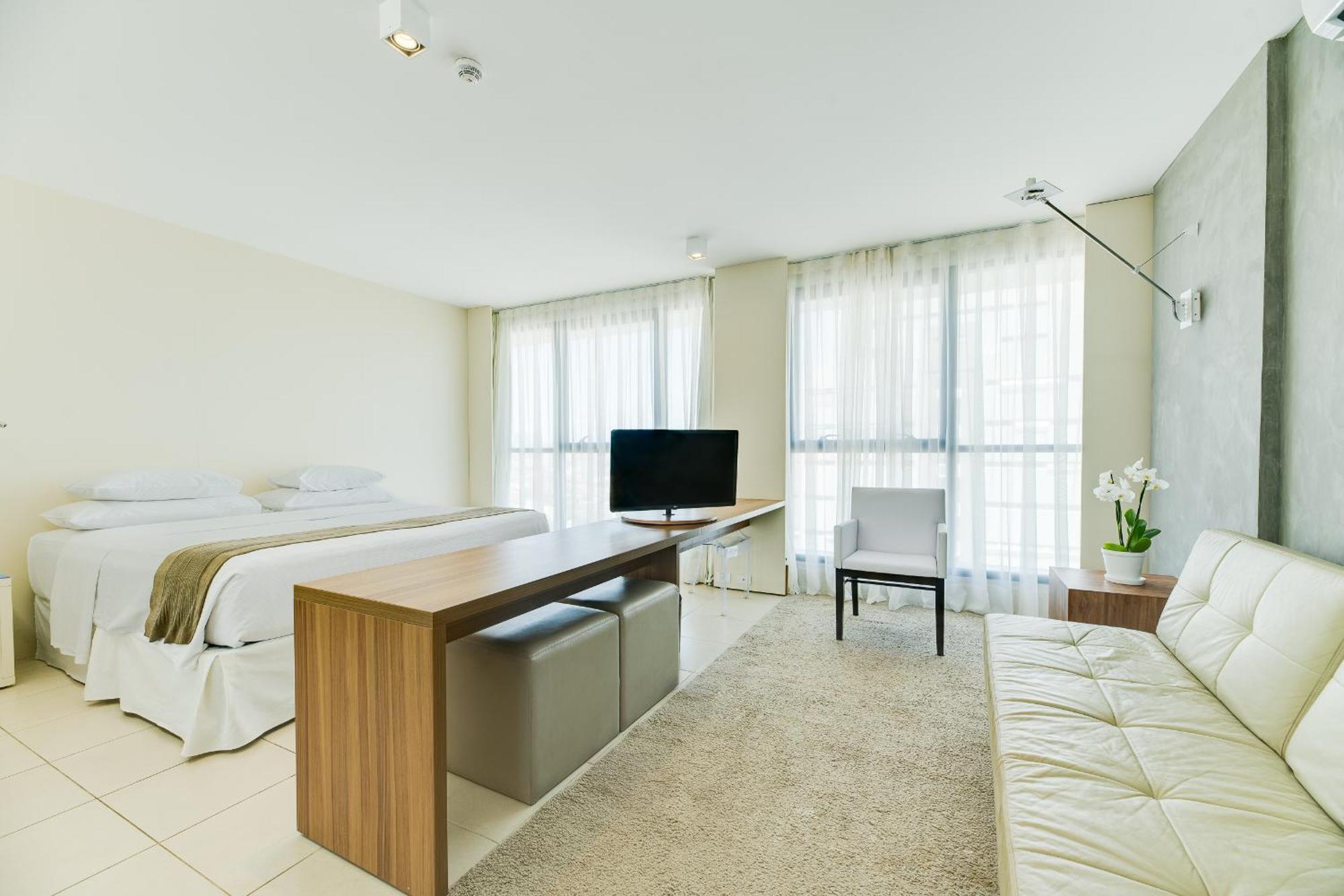 Deluxe Suite,1698954034:JPEG