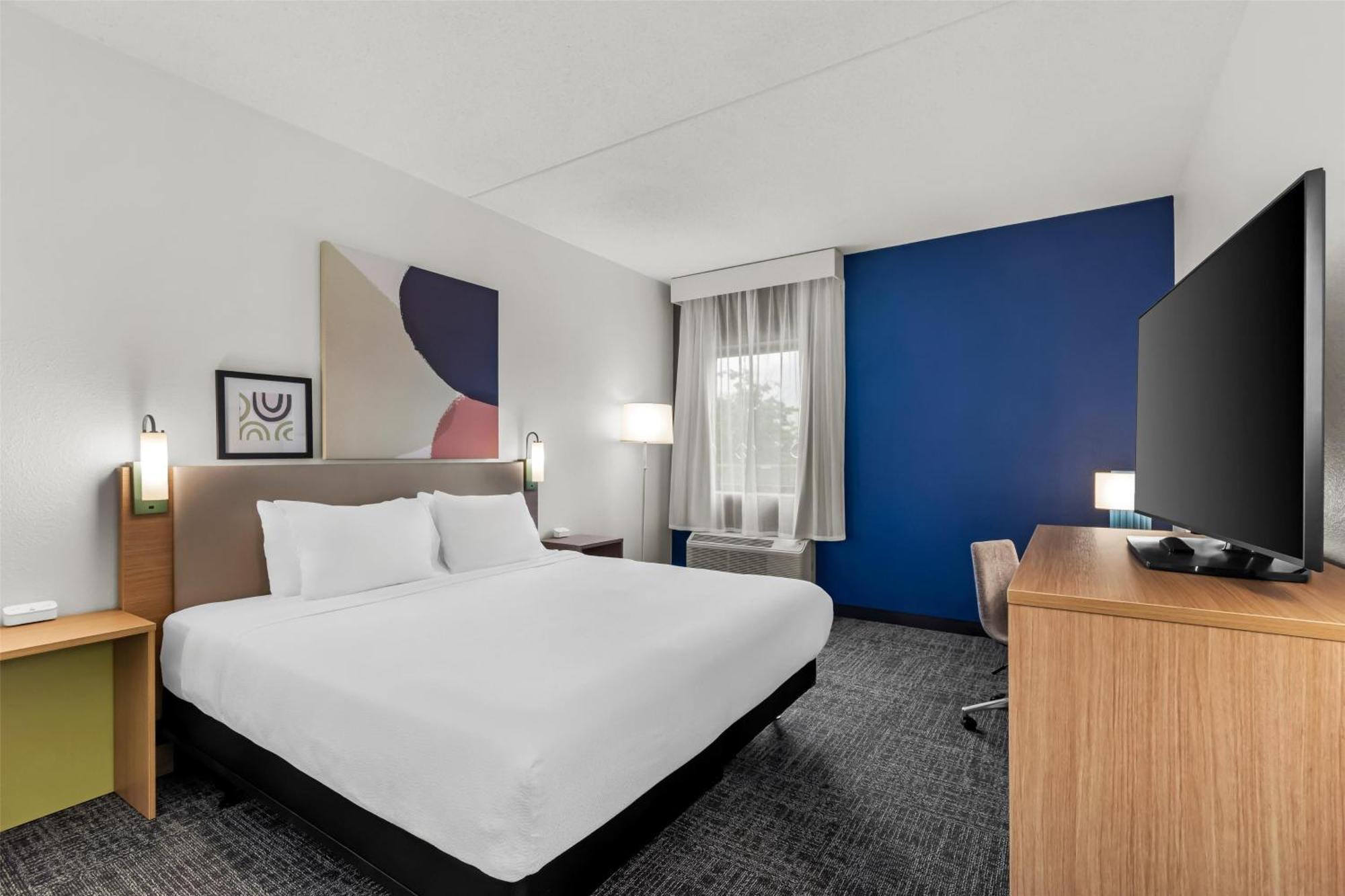 King Room,1698995858:JPEG
