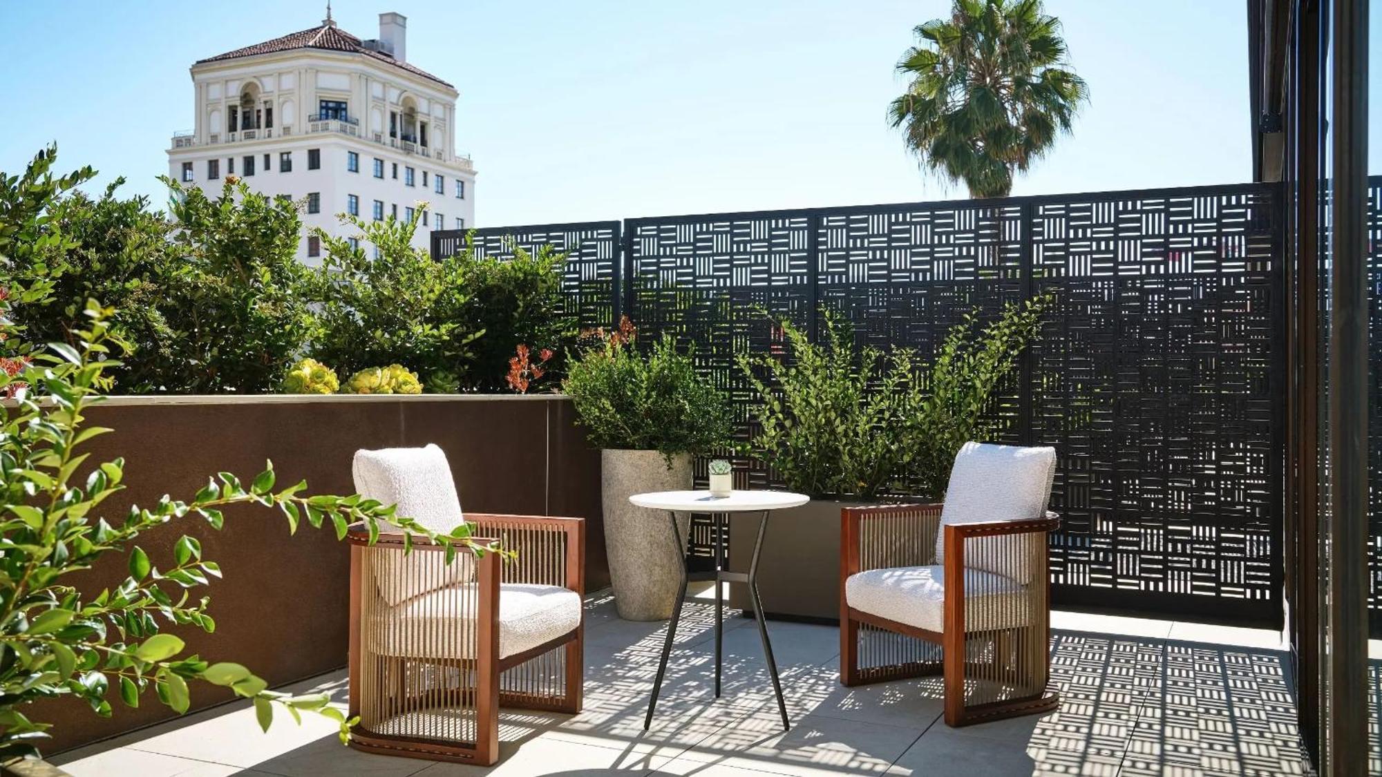 King Room Terrace,1707051995:JPEG