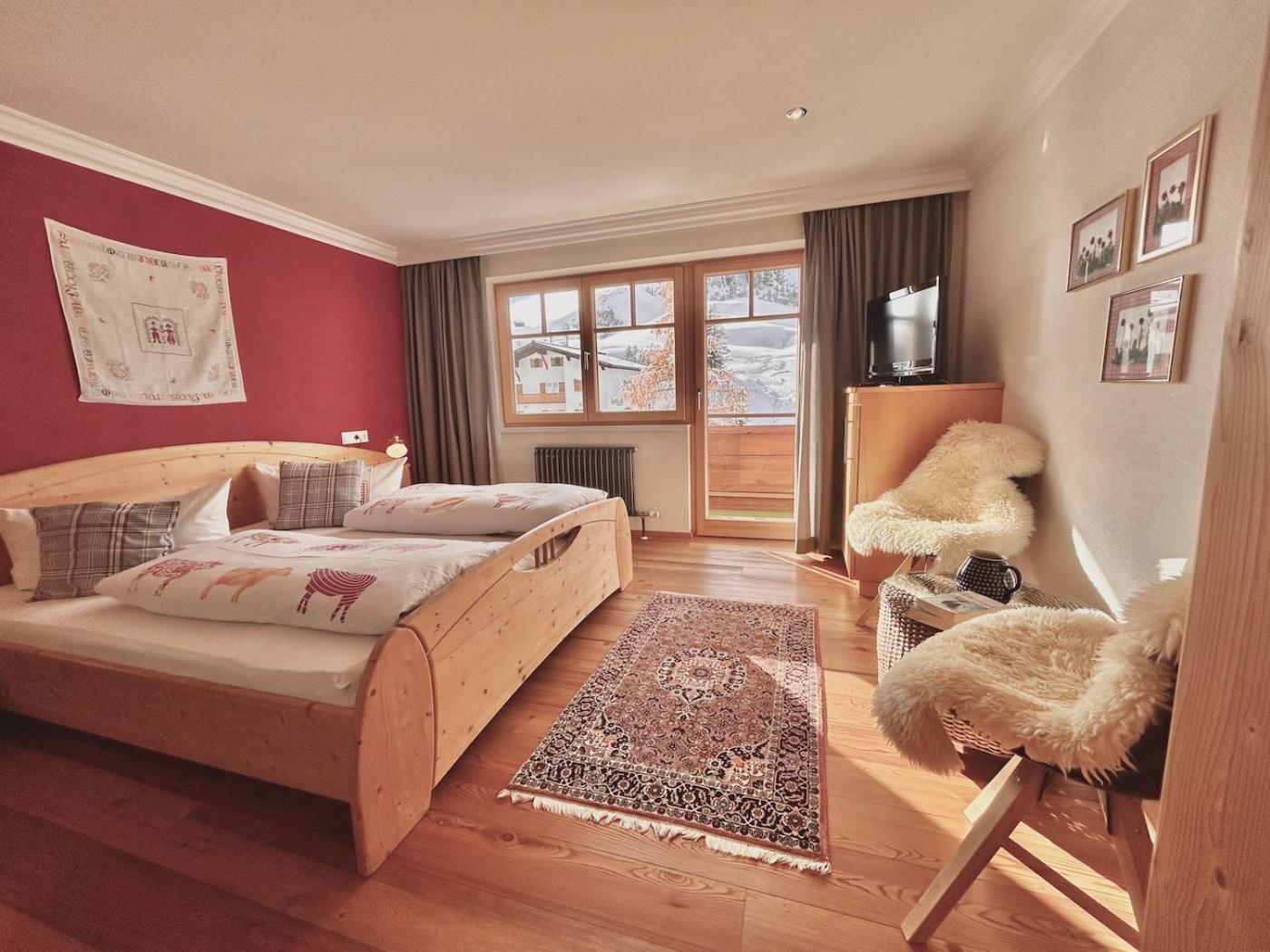 Doppelzimmer mit Balkon