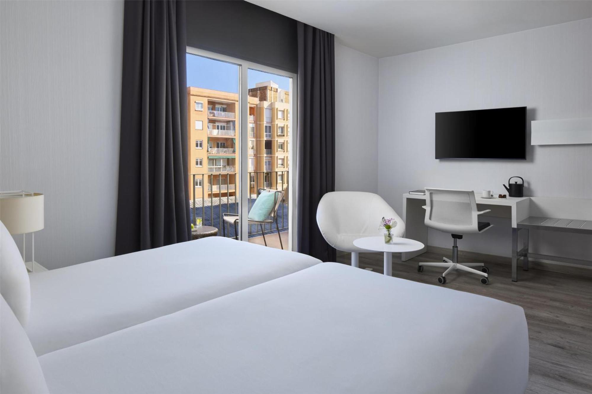 Quarto Superior com Cama de Casal ou 2 de Solteiro