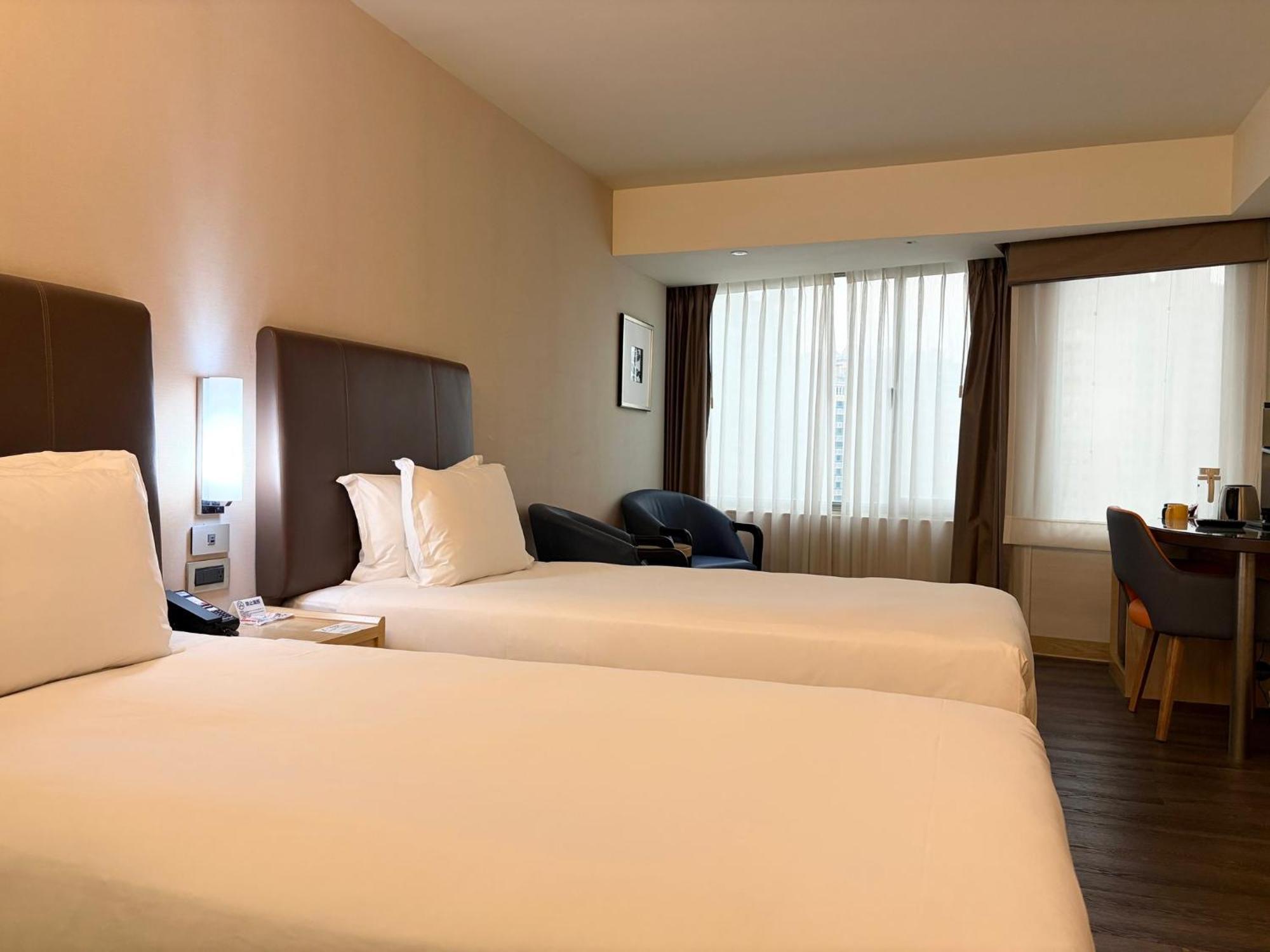 Standard Room with Two Single Beds