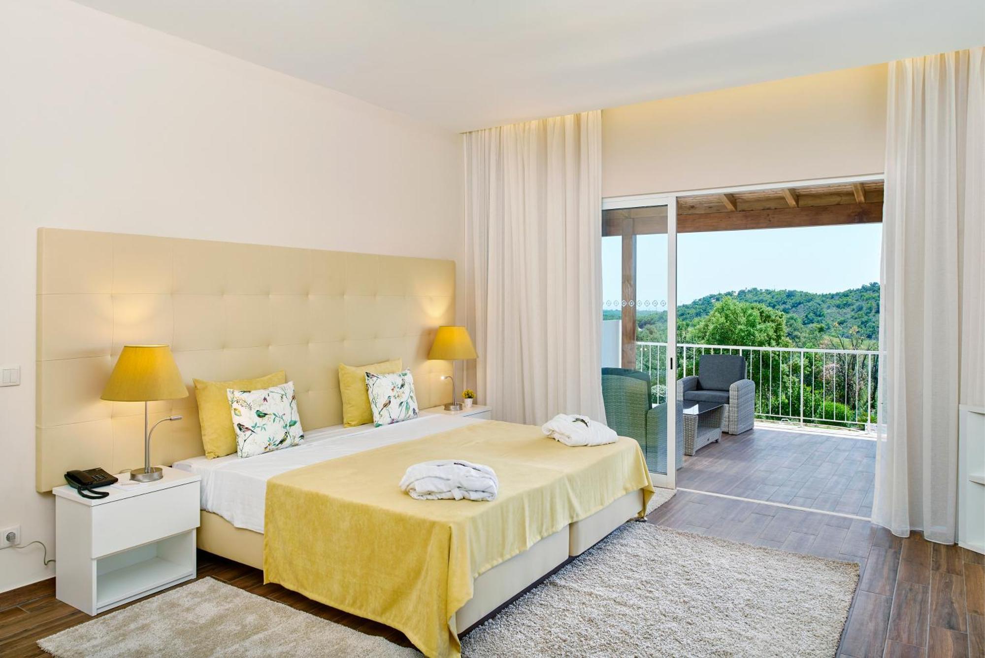 Quarto Familiar Deluxe