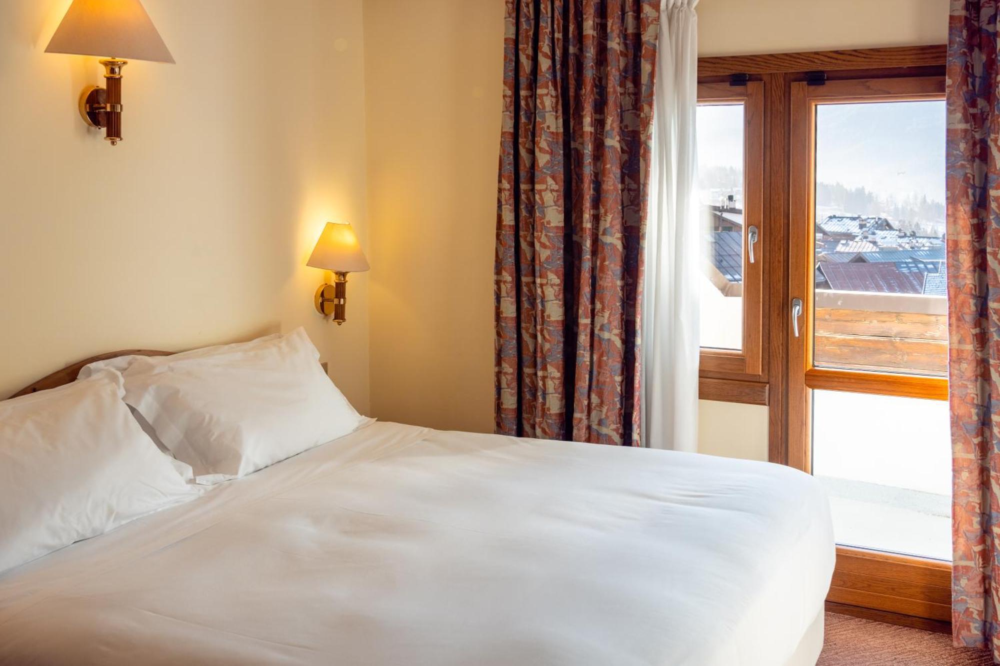 Superior Dreibettzimmer mit Bergblick