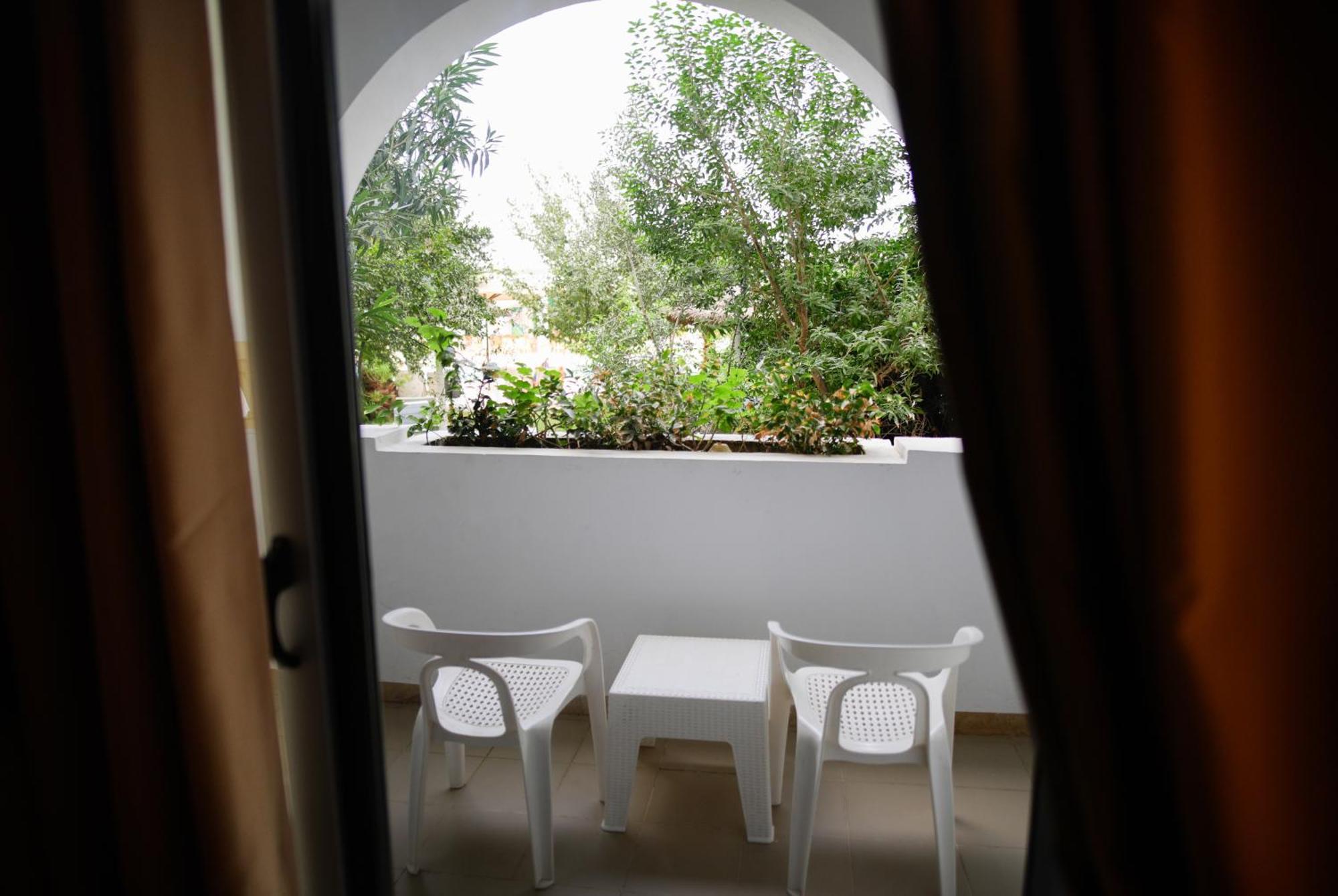 Double Room,1770474213:JPEG
