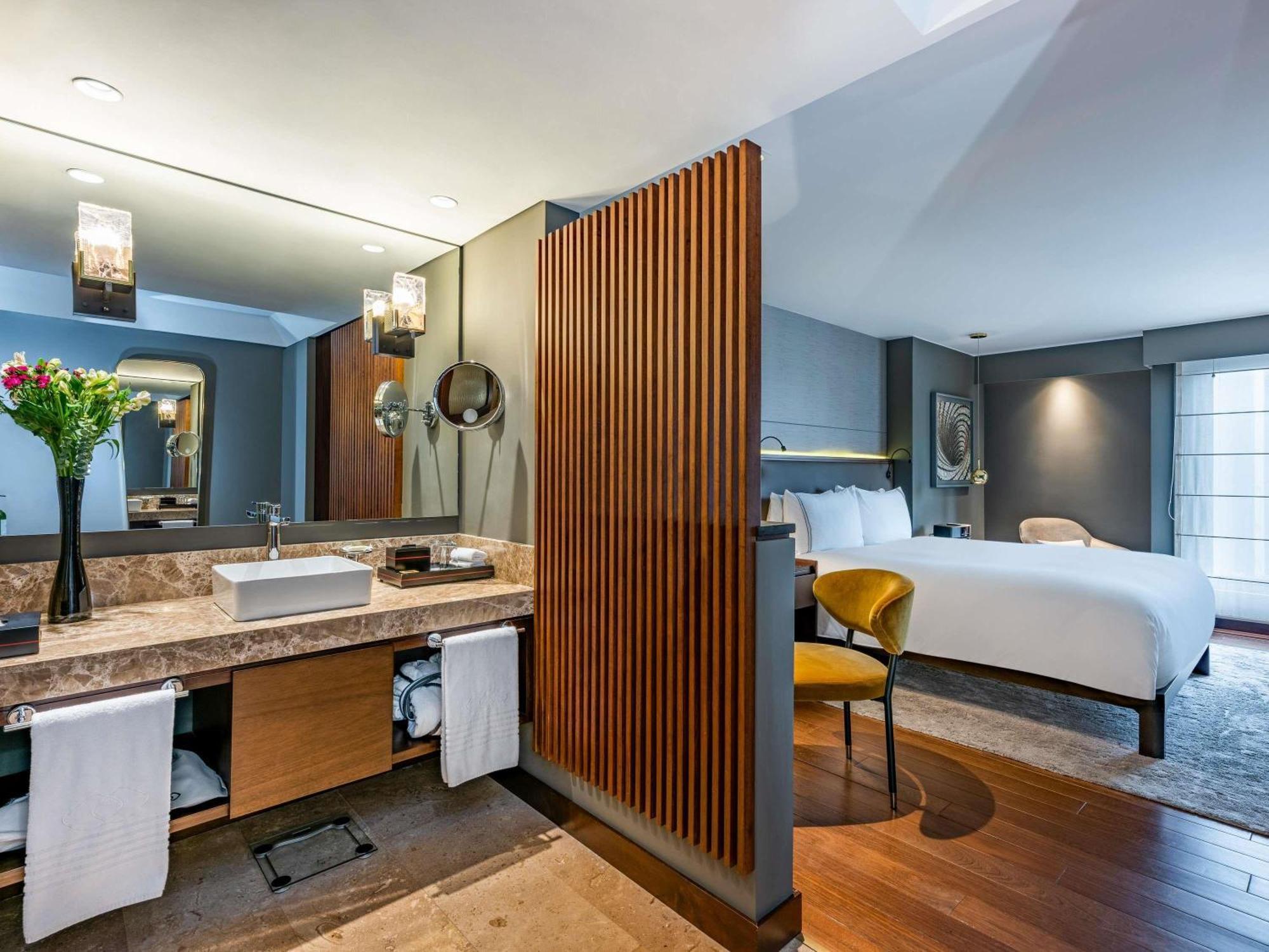 Quarto Superior com Cama Queen-size