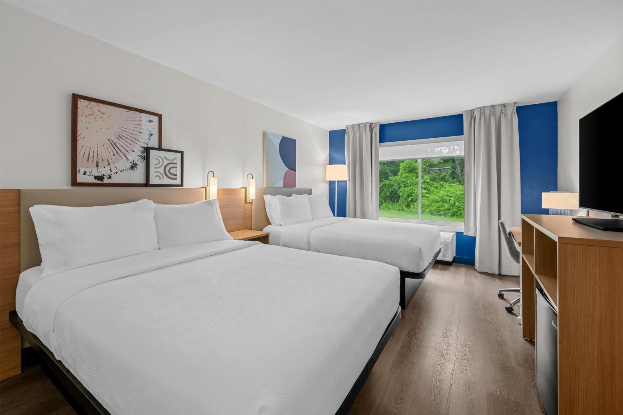 Queen Room with Two Queen Beds