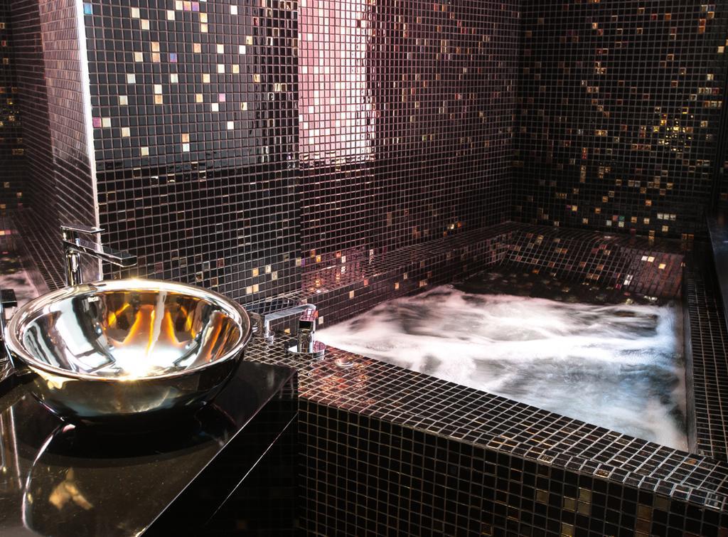 Chambre Double avec Bain à Remous