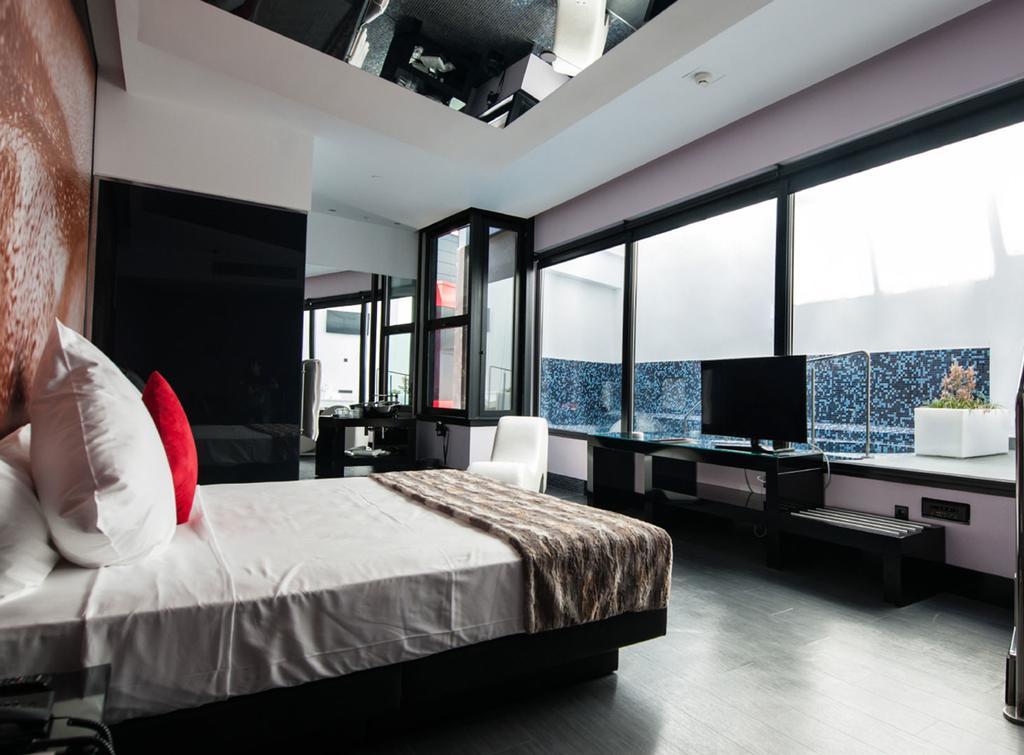 Chambre Double Supérieure avec Piscine