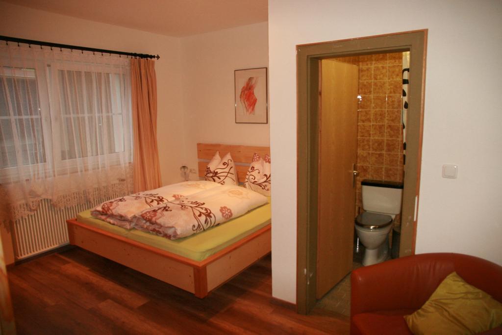 Doppelzimmer mit Dusche