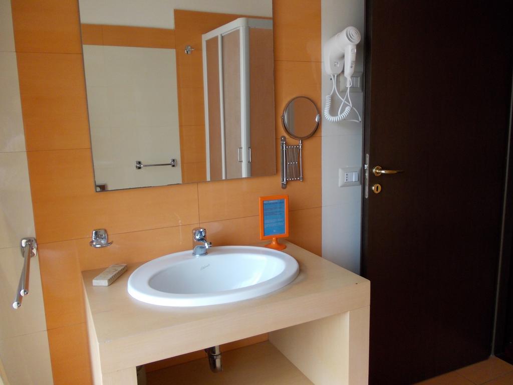 Dreibettzimmer