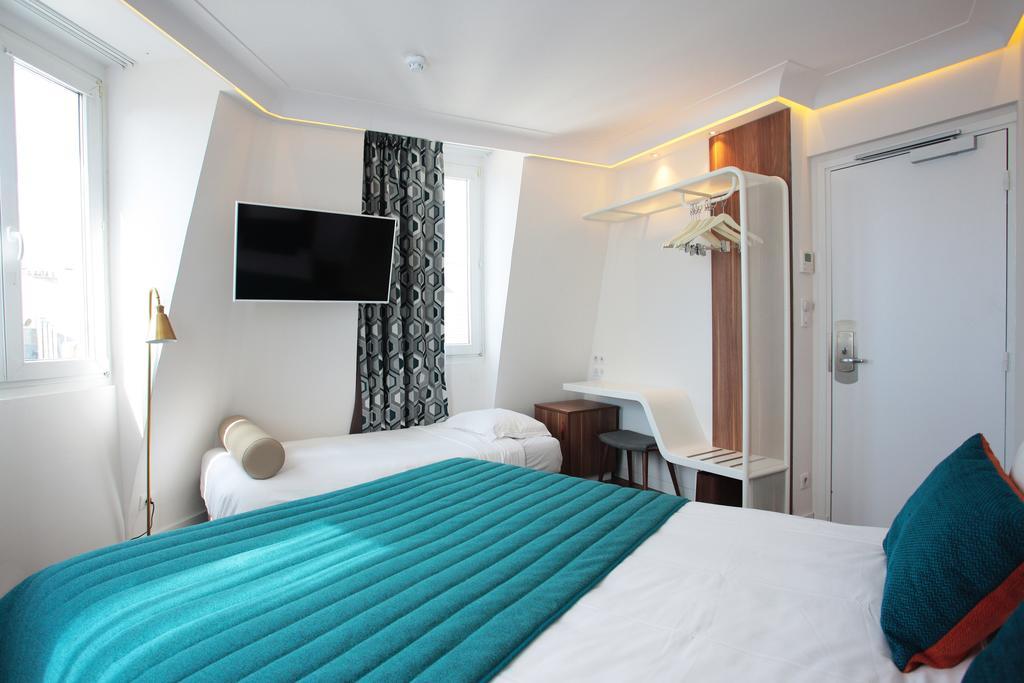 Quarto Eiffel Deluxe