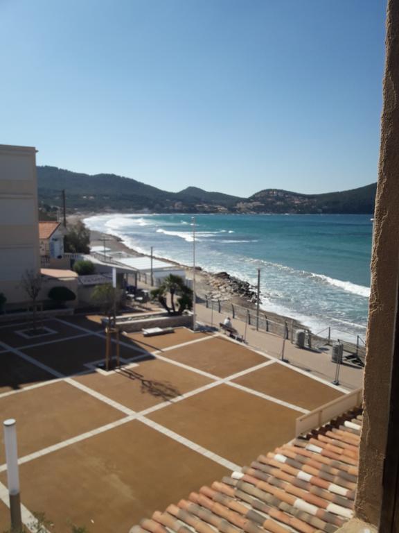 Chambre Double Standard avec Vue sur la Place