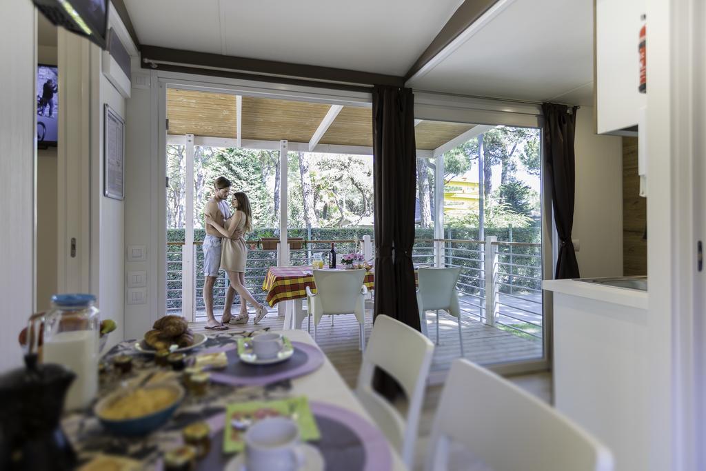 Executive Mobile Home,405129699:JPEG