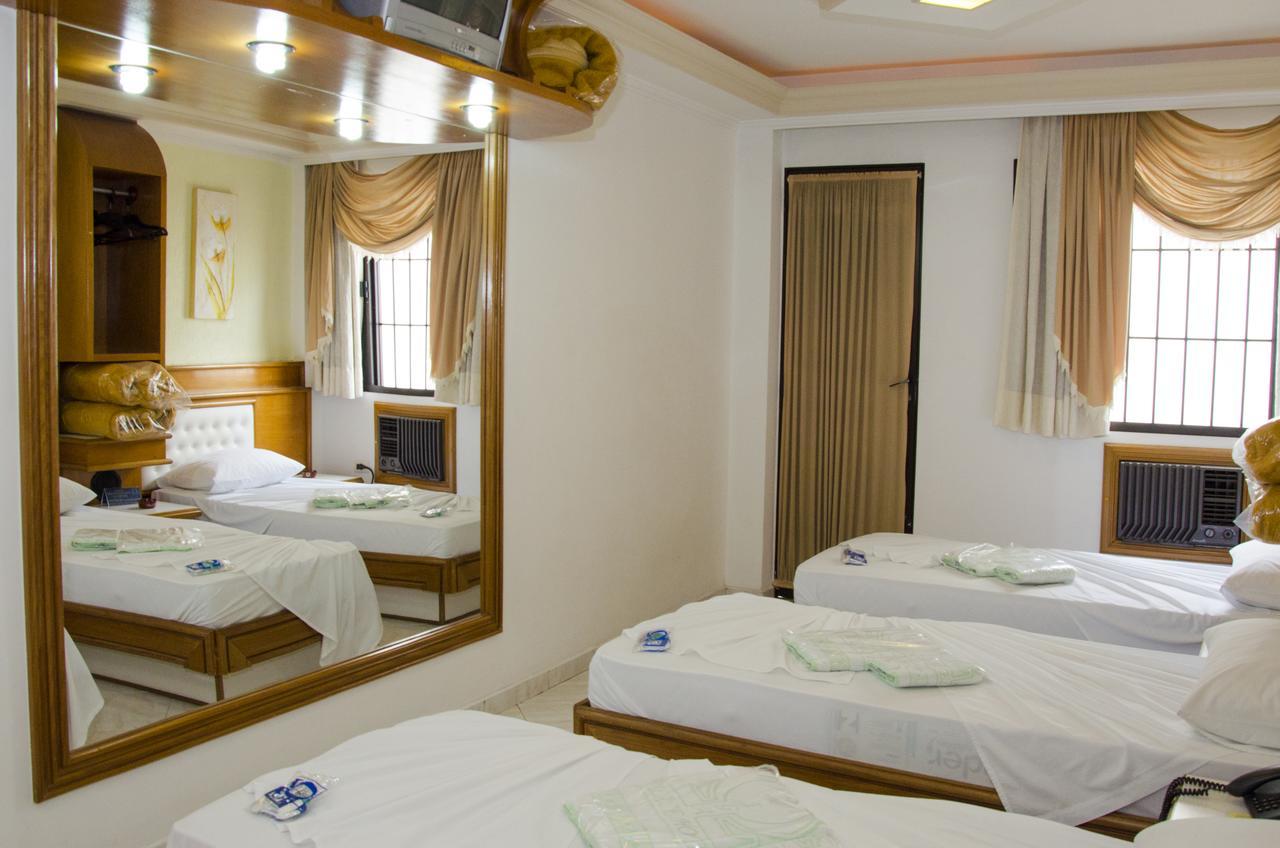 Quarto Triplo Standard