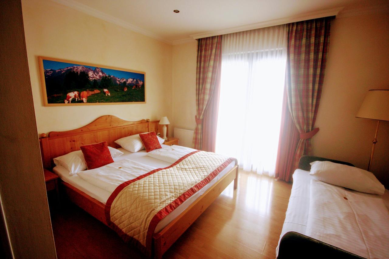 Dreibettzimmer