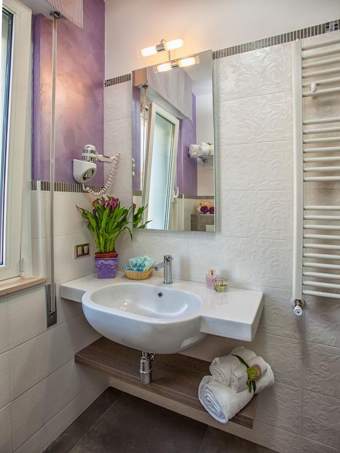 Appartamento con 2 Camere da Letto (Trilocale con Vista Mare)