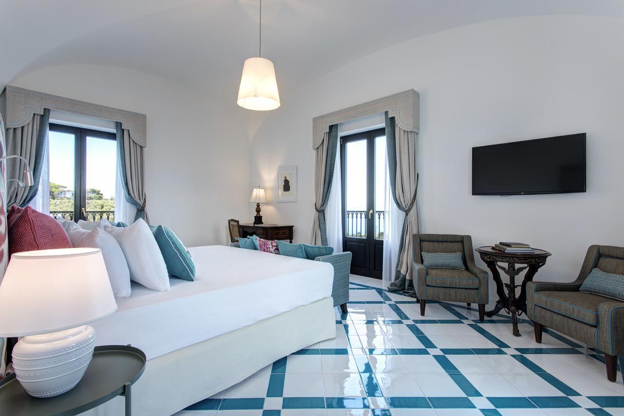 Deluxe Tweepersoonskamer met 1 Tweepersoonsbed of 2 Aparte Bedden, Terras en Uitzicht op Zee