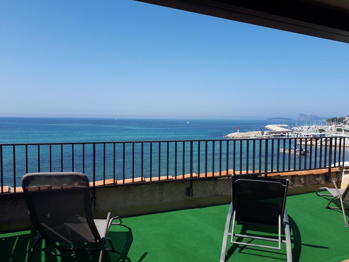 Chambre Triple Supérieure avec Terrasse - Vue sur Mer