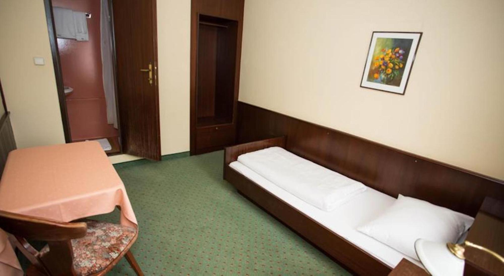 Chambre Simple