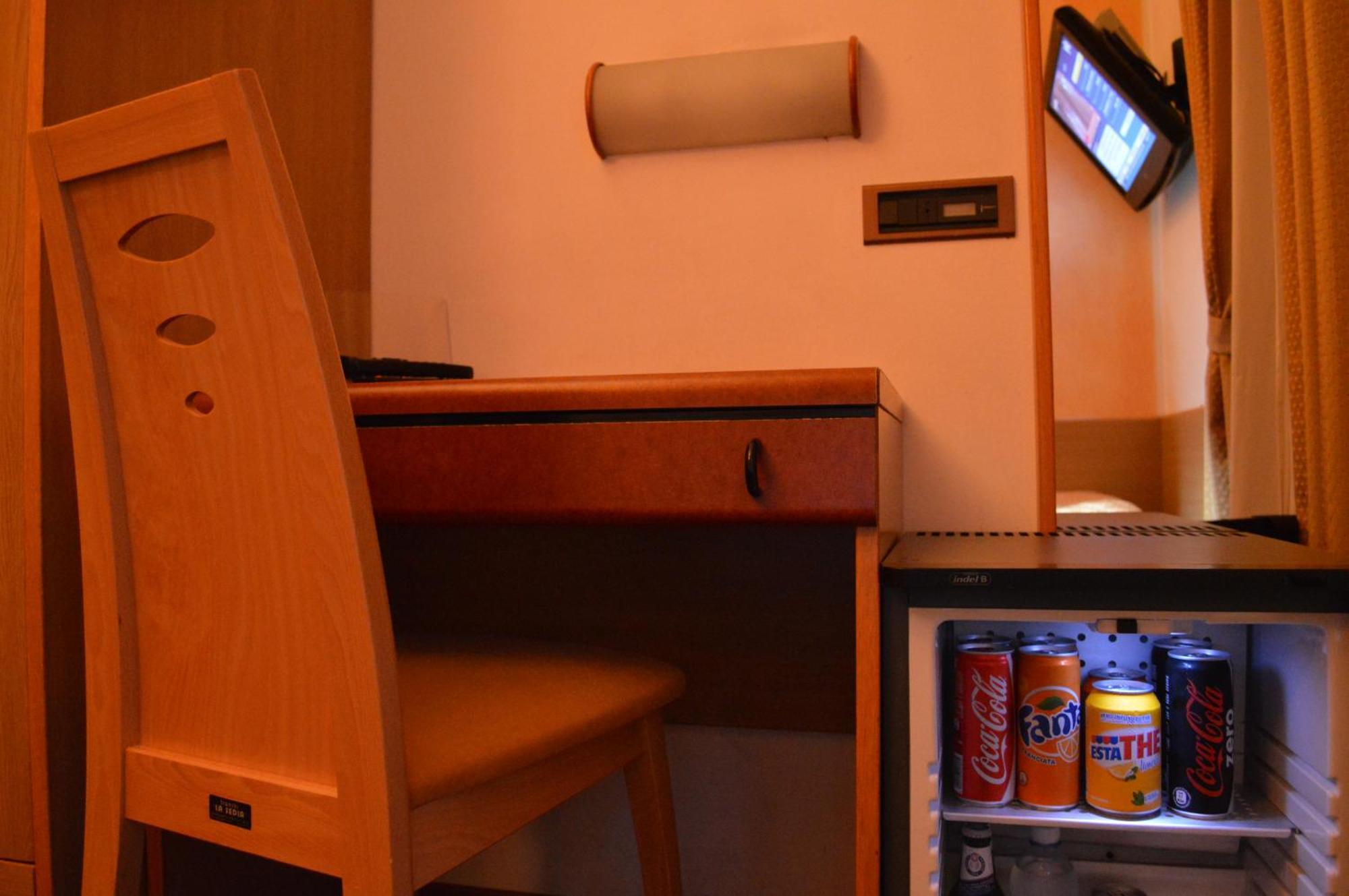 Economy Single Room,1327929473:JPEG