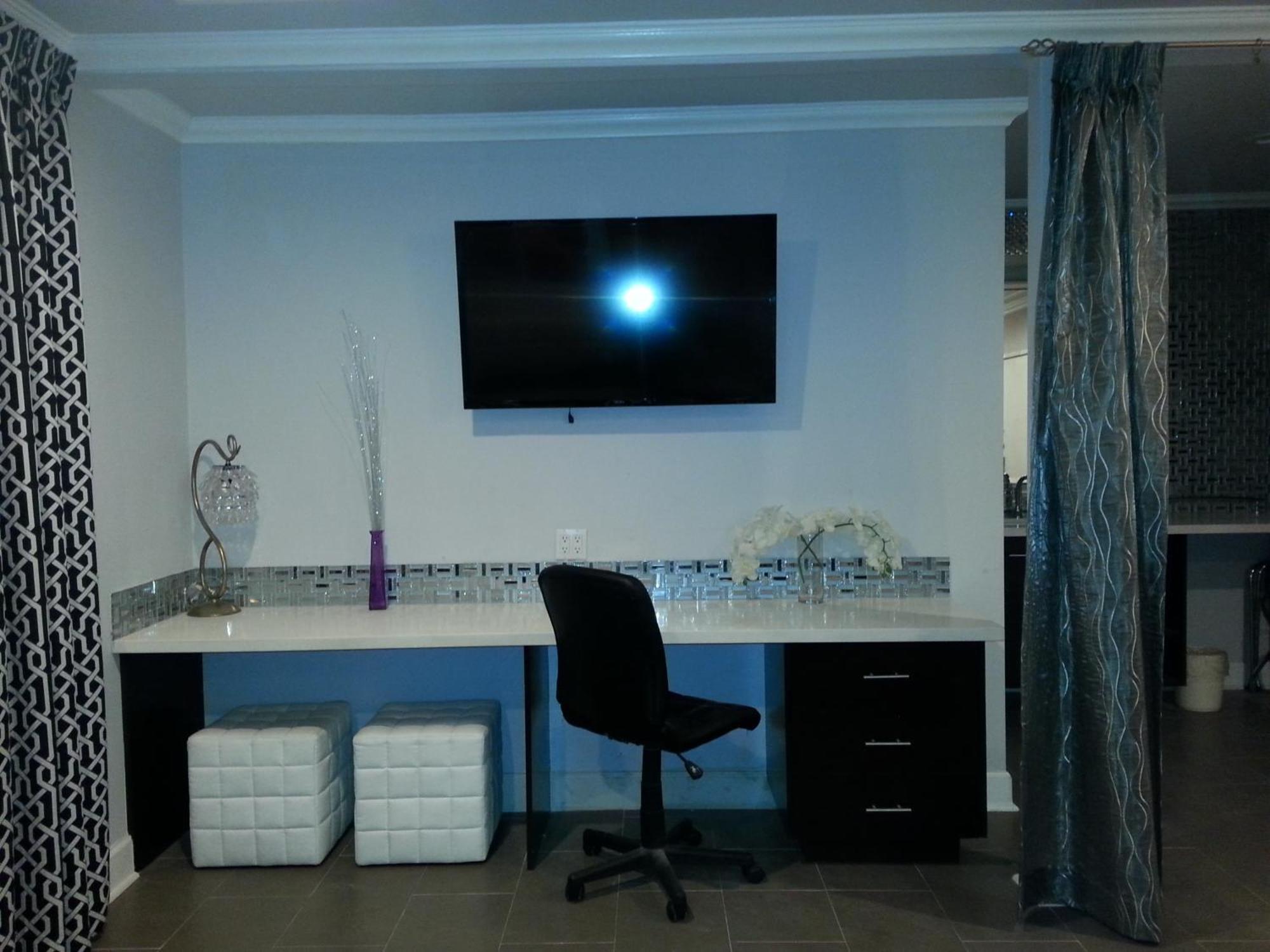 Quarto Duplo com 2 Camas de Casal