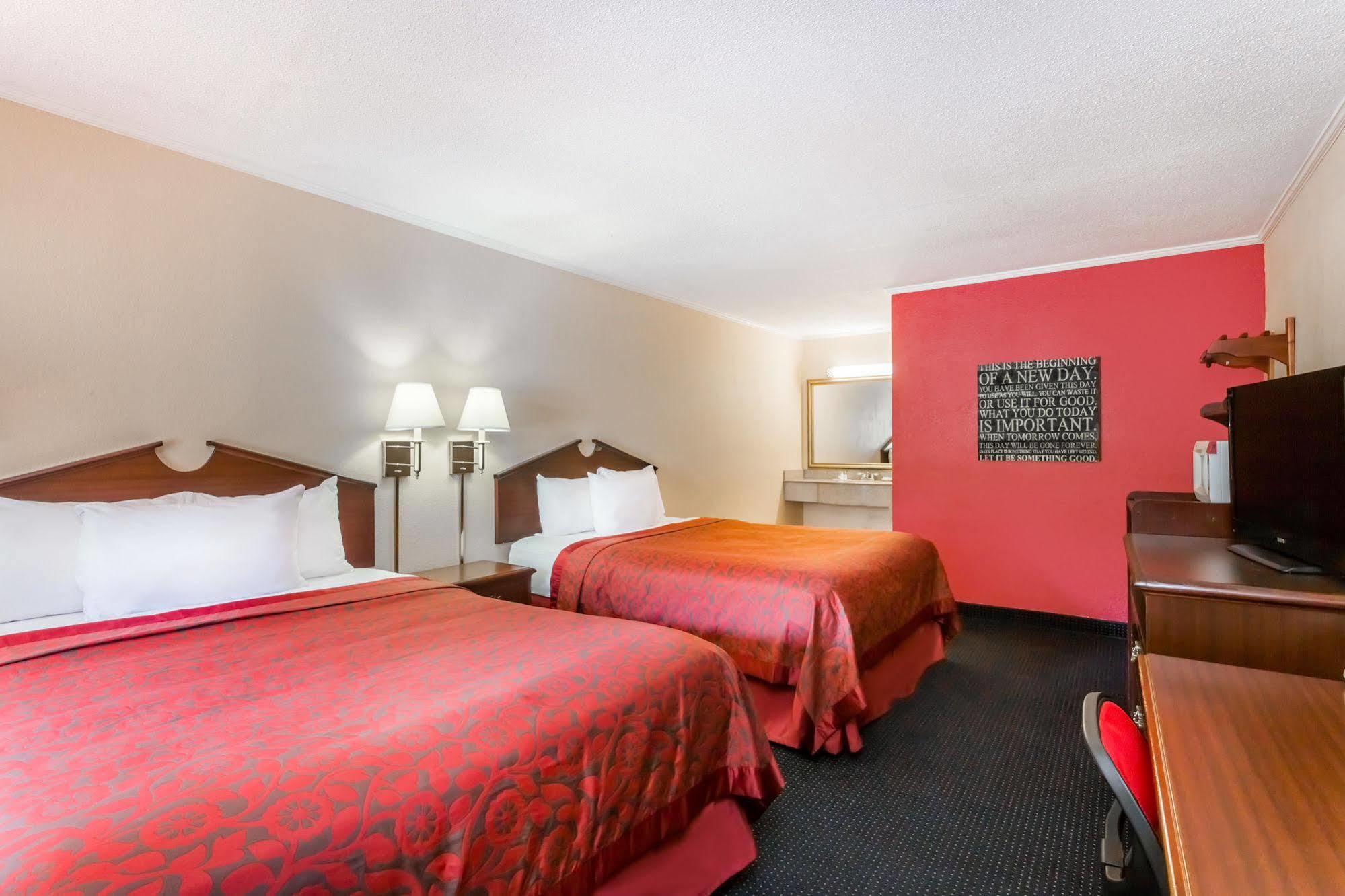 King Room - Non-Smoking
