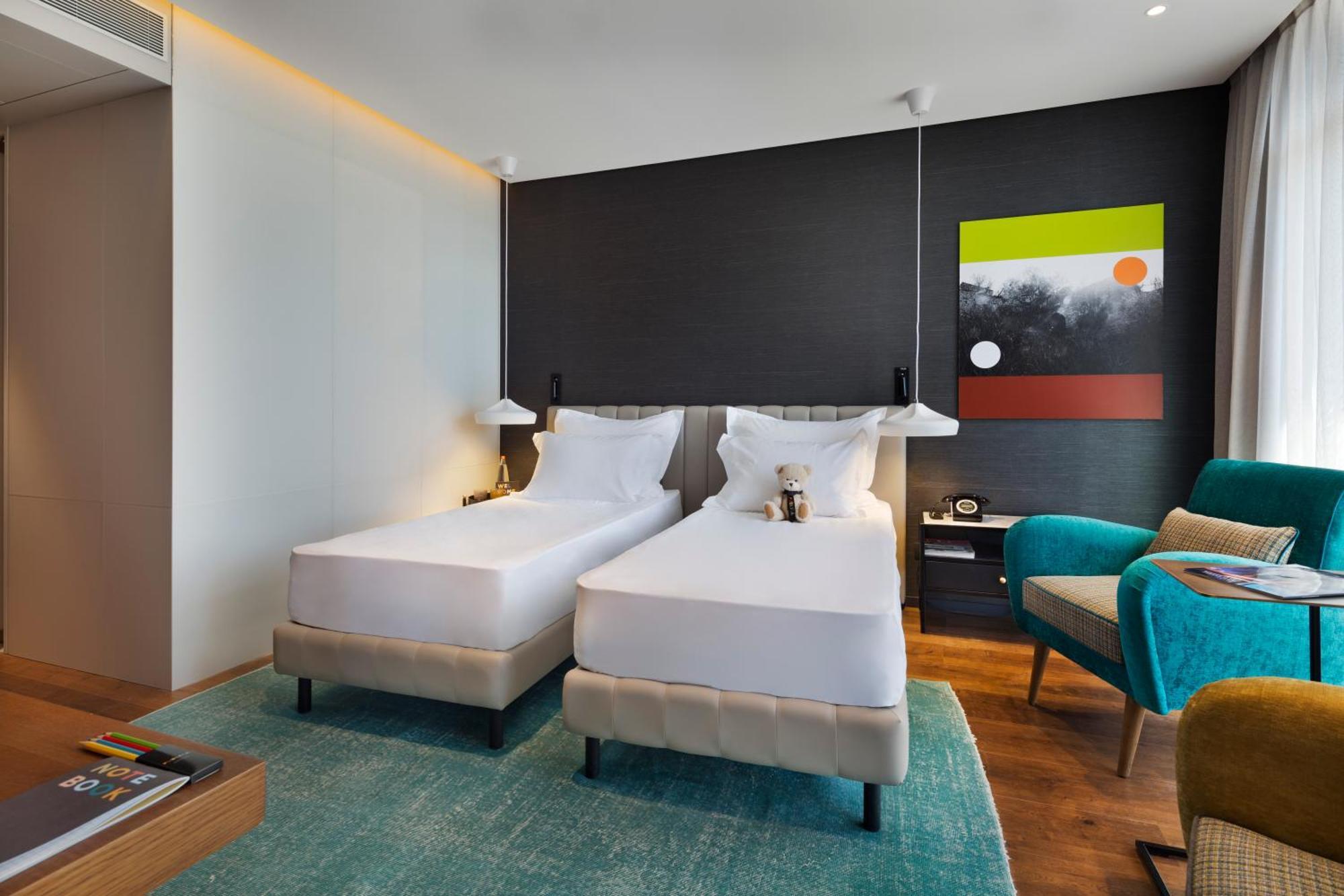 Standard Twin Room