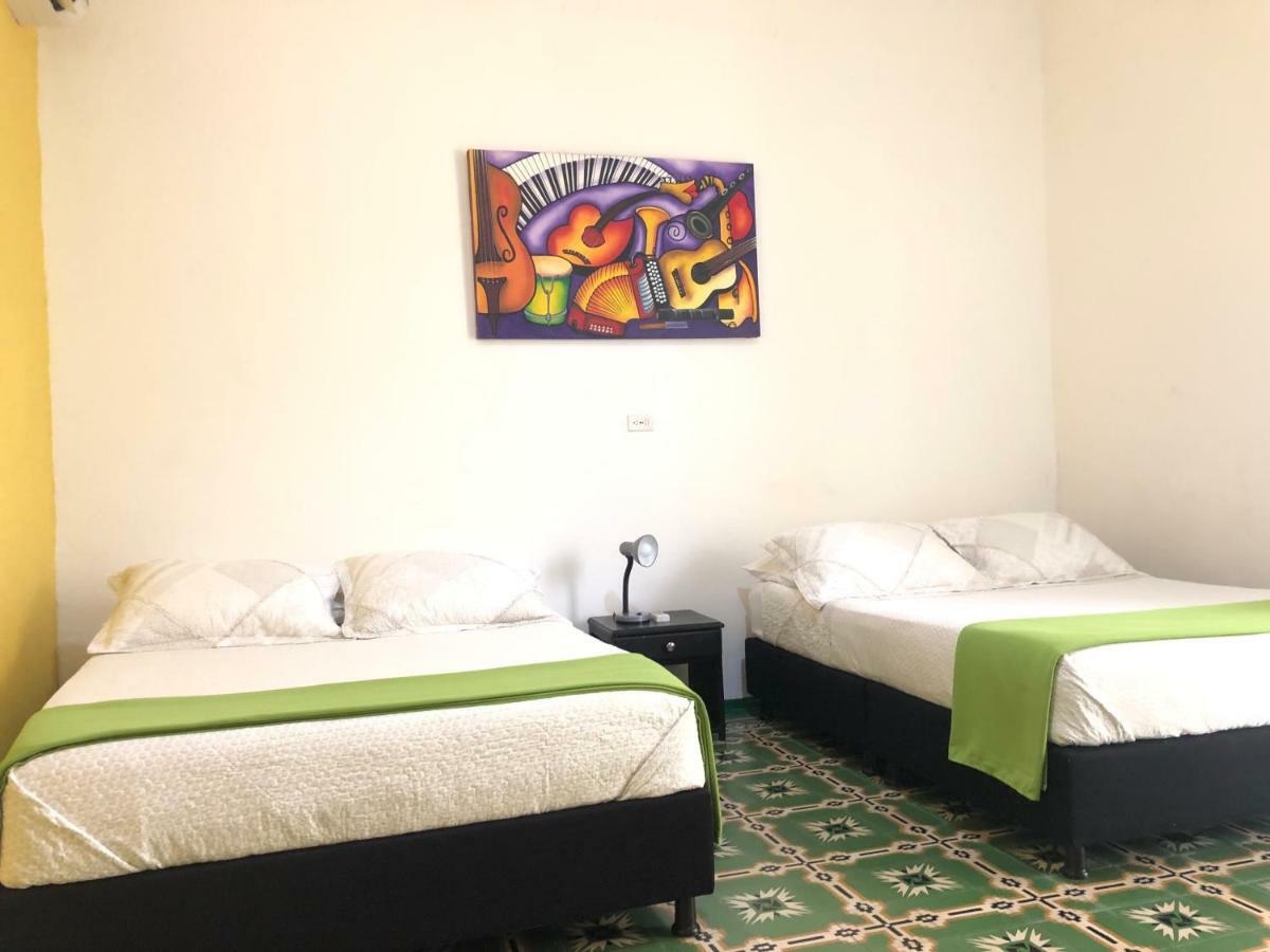 Quadruple Room,785940300:JPEG