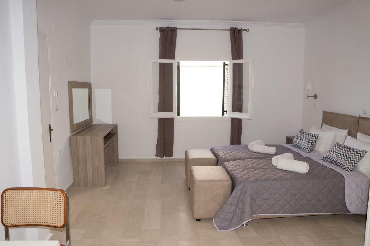 Doppel-/Zweibettzimmer mit Zustellbett