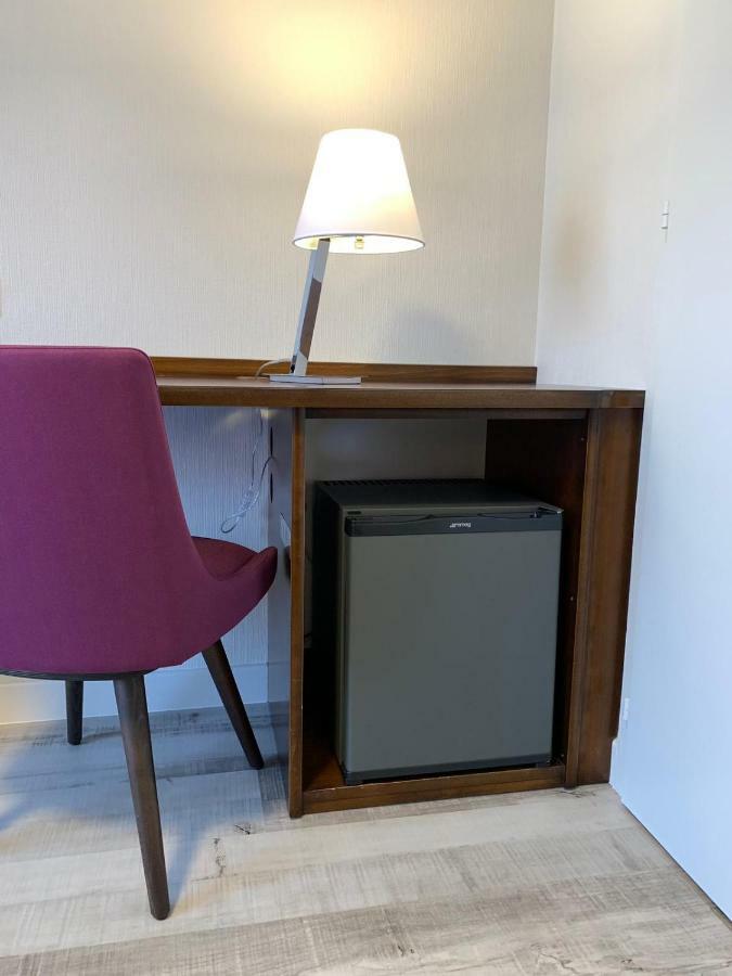 Chambre Supérieure avec Balcon - Les Ménétriers