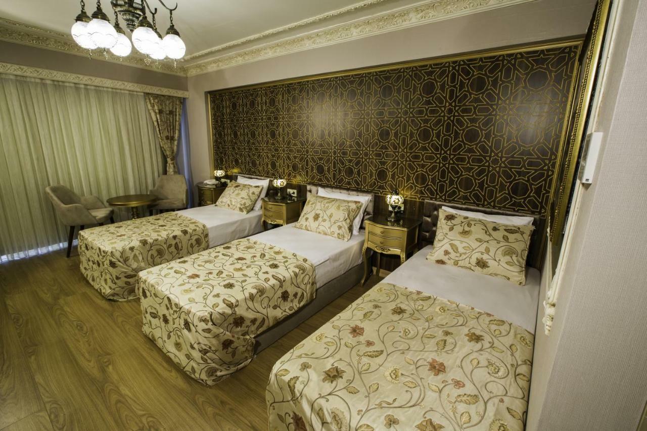 Deluxe Triple Room with Sea View