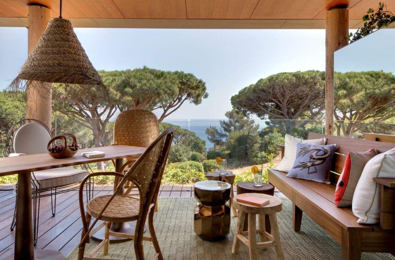 Master Suite with Sea View,1567167401:JPEG