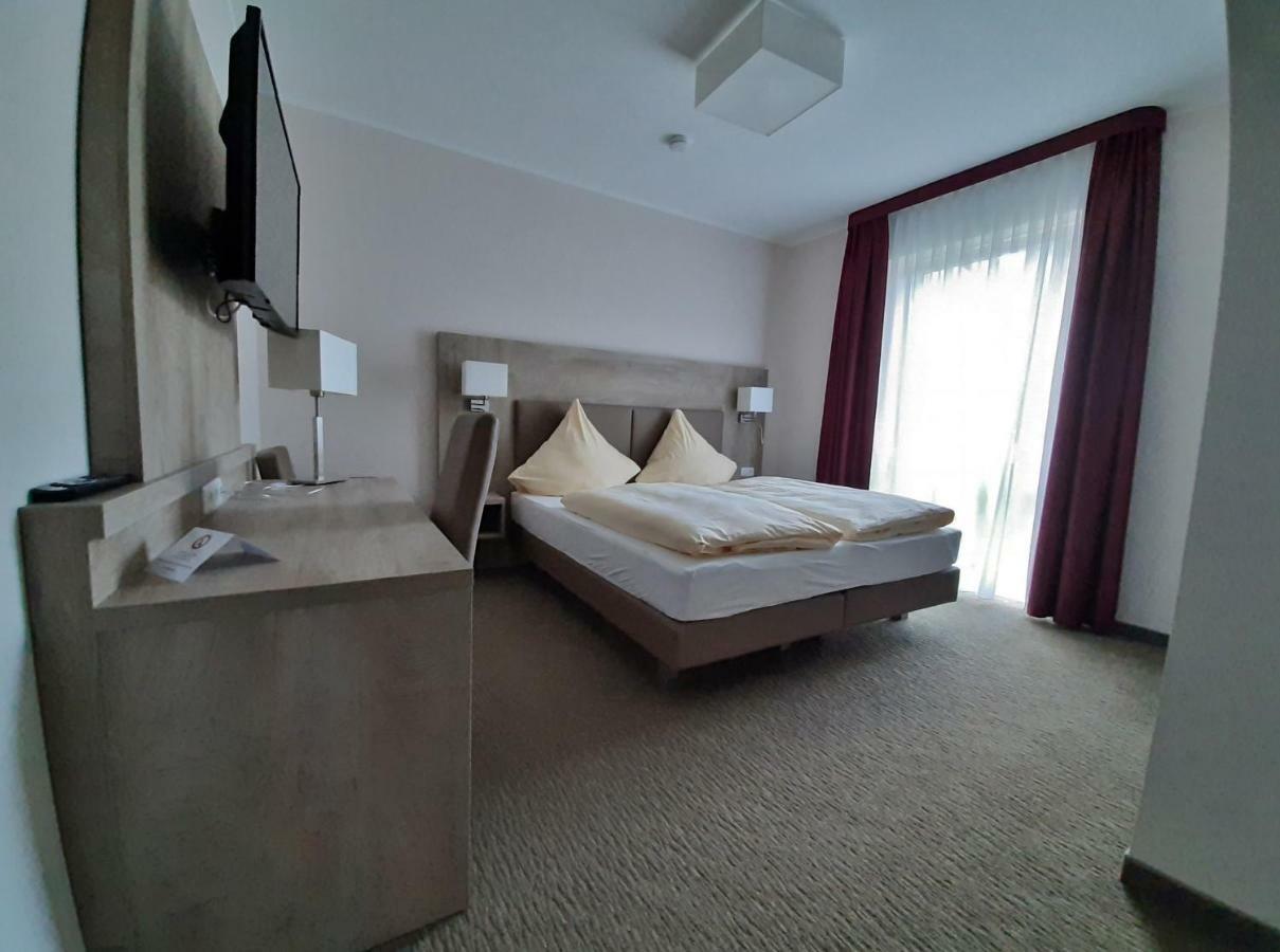 Großes Doppelzimmer