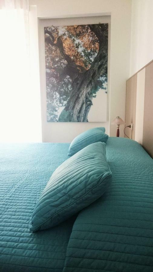 Double Room with Balcony and Mountain View