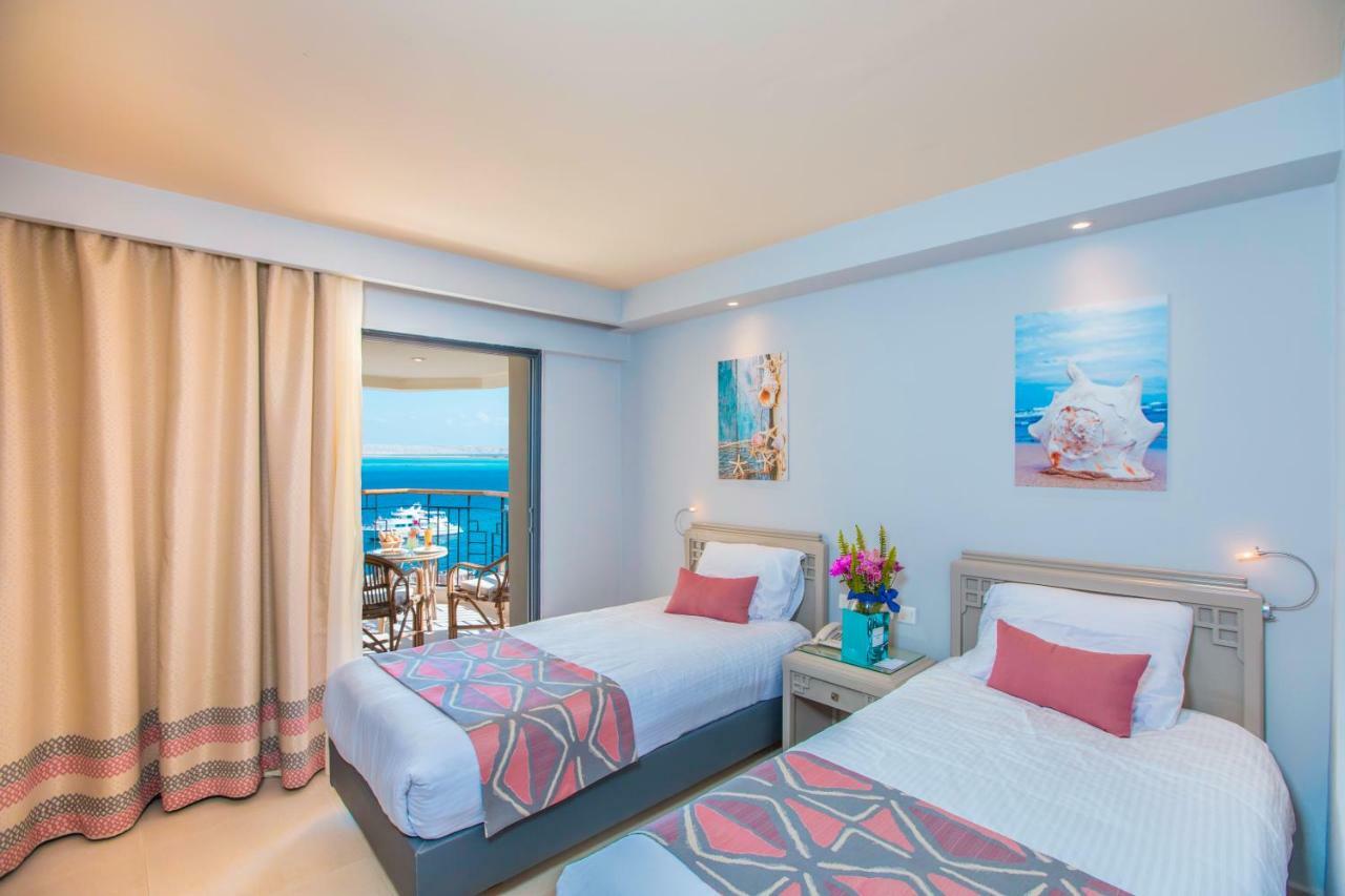 Honeymoon Room,1603735762:JPEG
