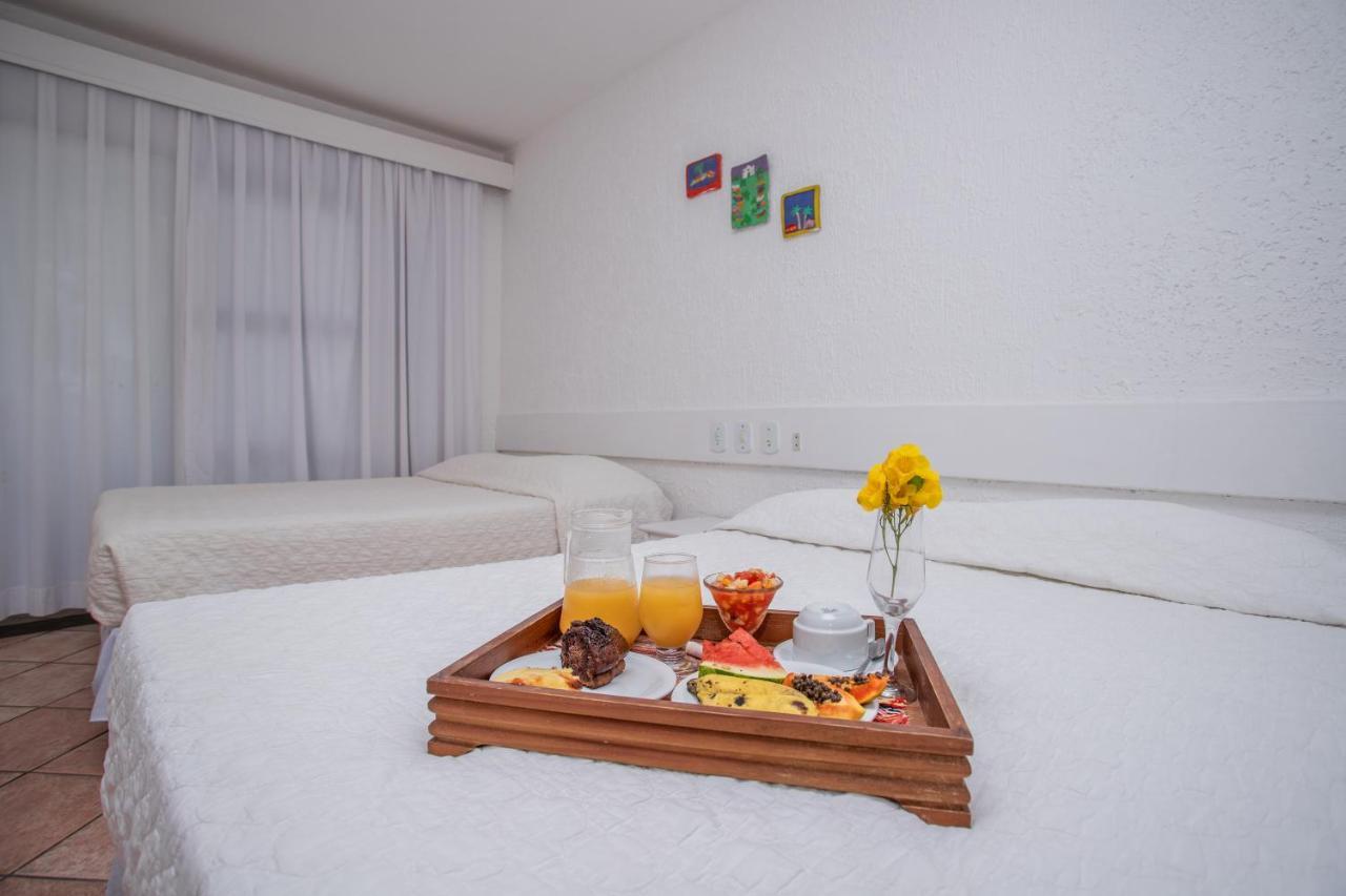 Suite Queen com Vista Piscina