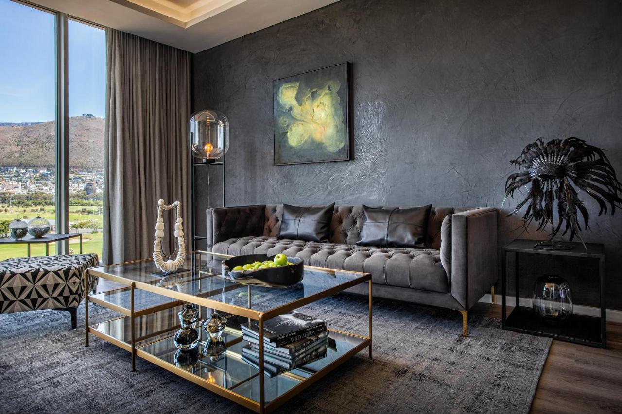 Signature Suite