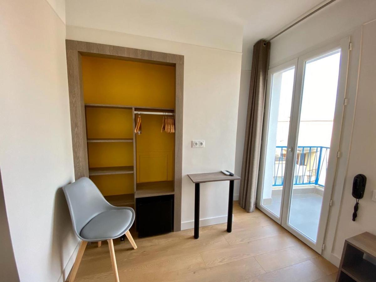 Budget Single Room