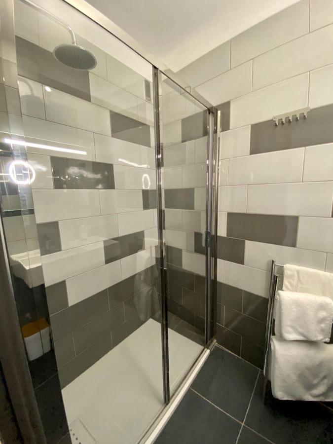 Economy Quadruple Room