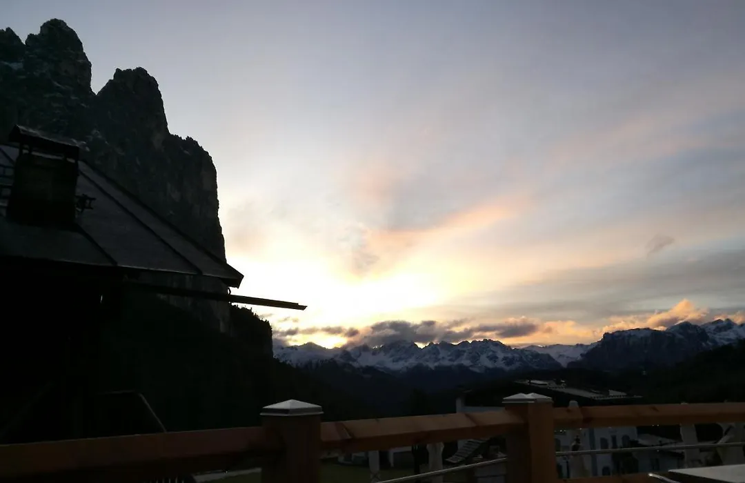 Rifugio Stella Alpina Spiz Piaz Per Escursionisti-1