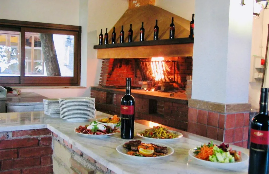Hotel La Locanda Del Borgo-1