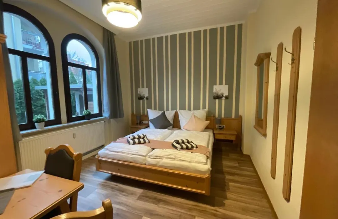 Pension Lindenhof-1