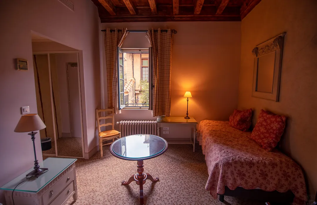 Hotel Le Donjon - Coeur De La Cite Medievale-1